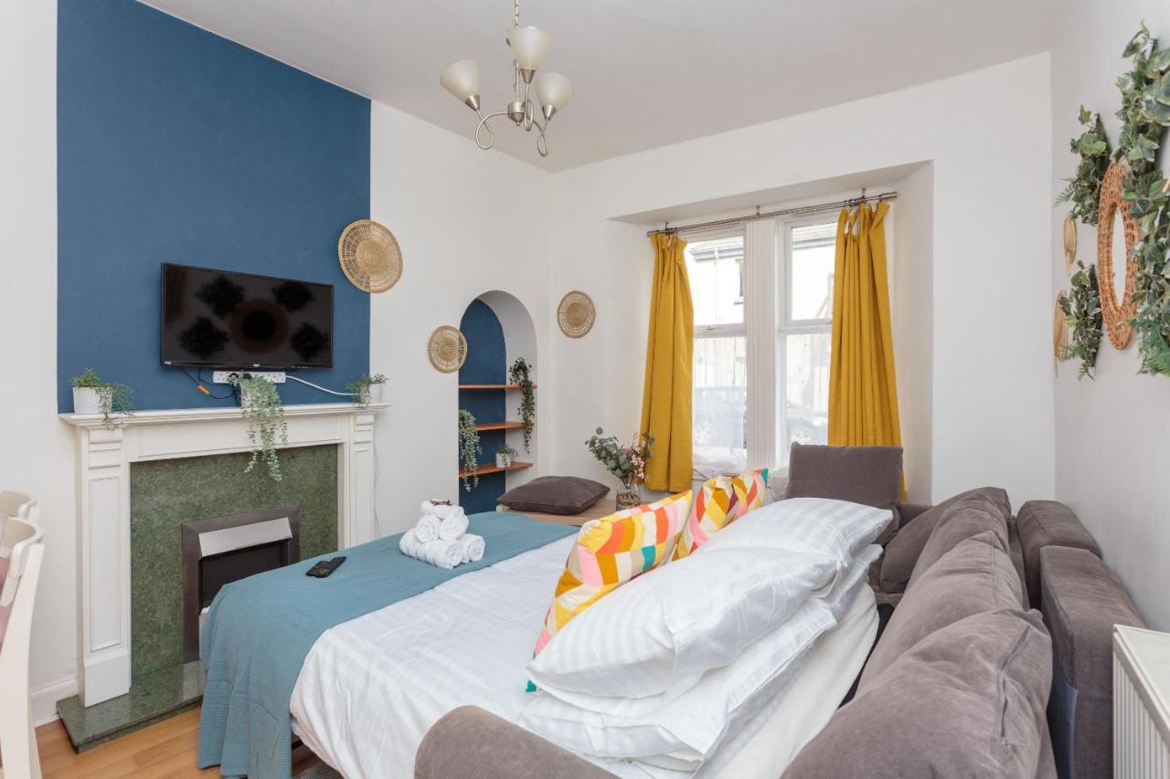 Warm 1Bed Flat Leith Walk Apartment Единбург Екстериор снимка