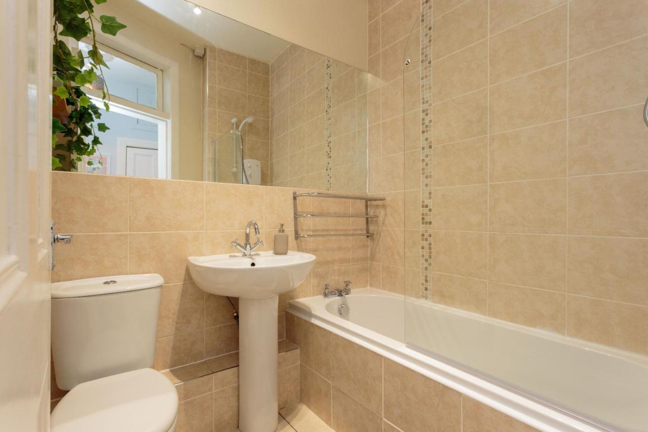 Warm 1Bed Flat Leith Walk Apartment Единбург Екстериор снимка